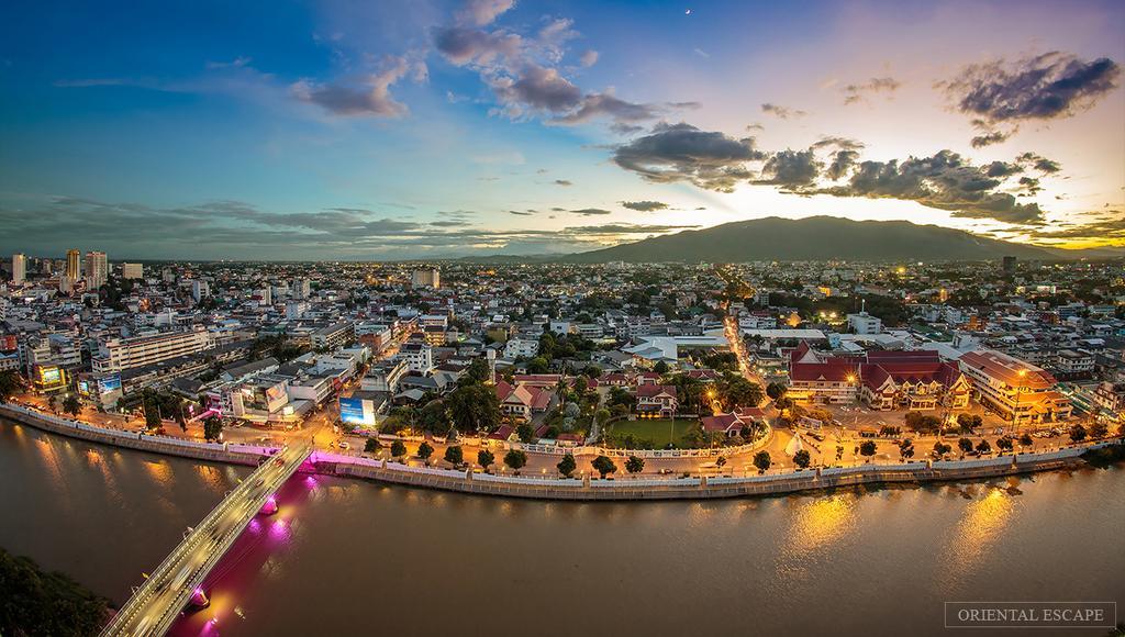 Sereno Airport Hotel Chiang Mai Ngoại thất bức ảnh