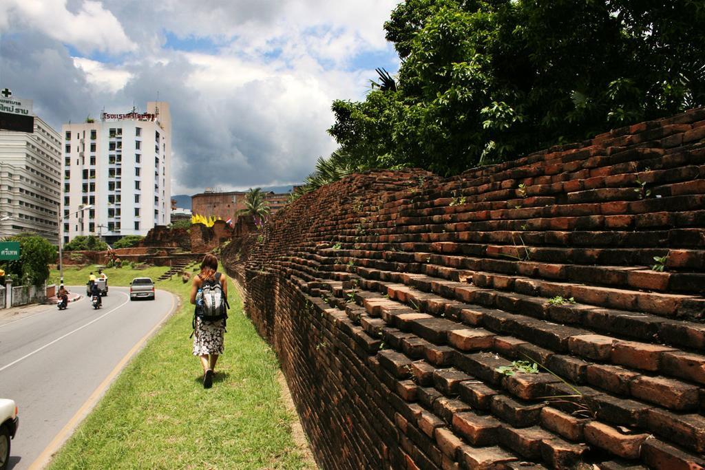 Sereno Airport Hotel Chiang Mai Ngoại thất bức ảnh