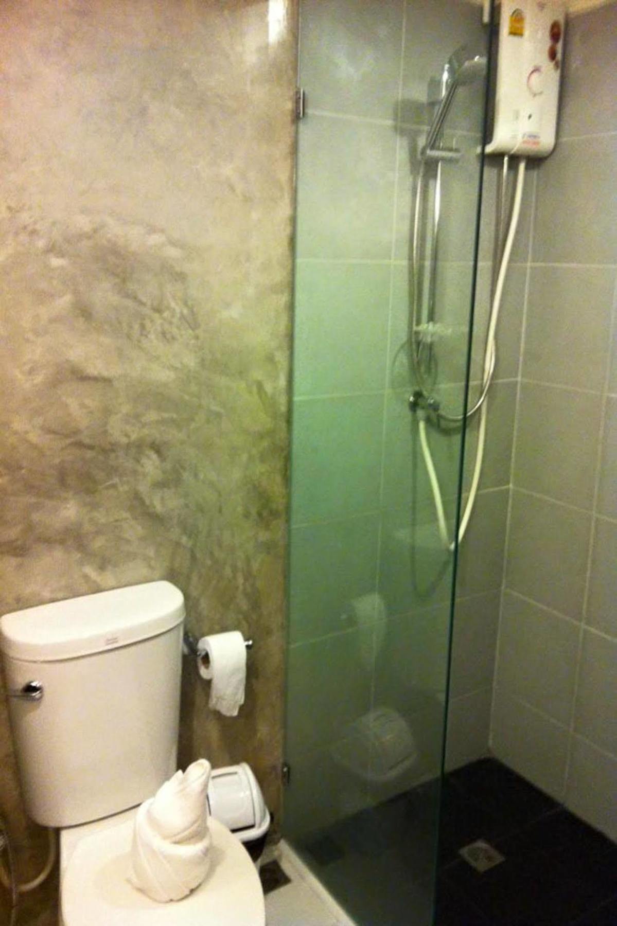 Sereno Airport Hotel Chiang Mai Ngoại thất bức ảnh