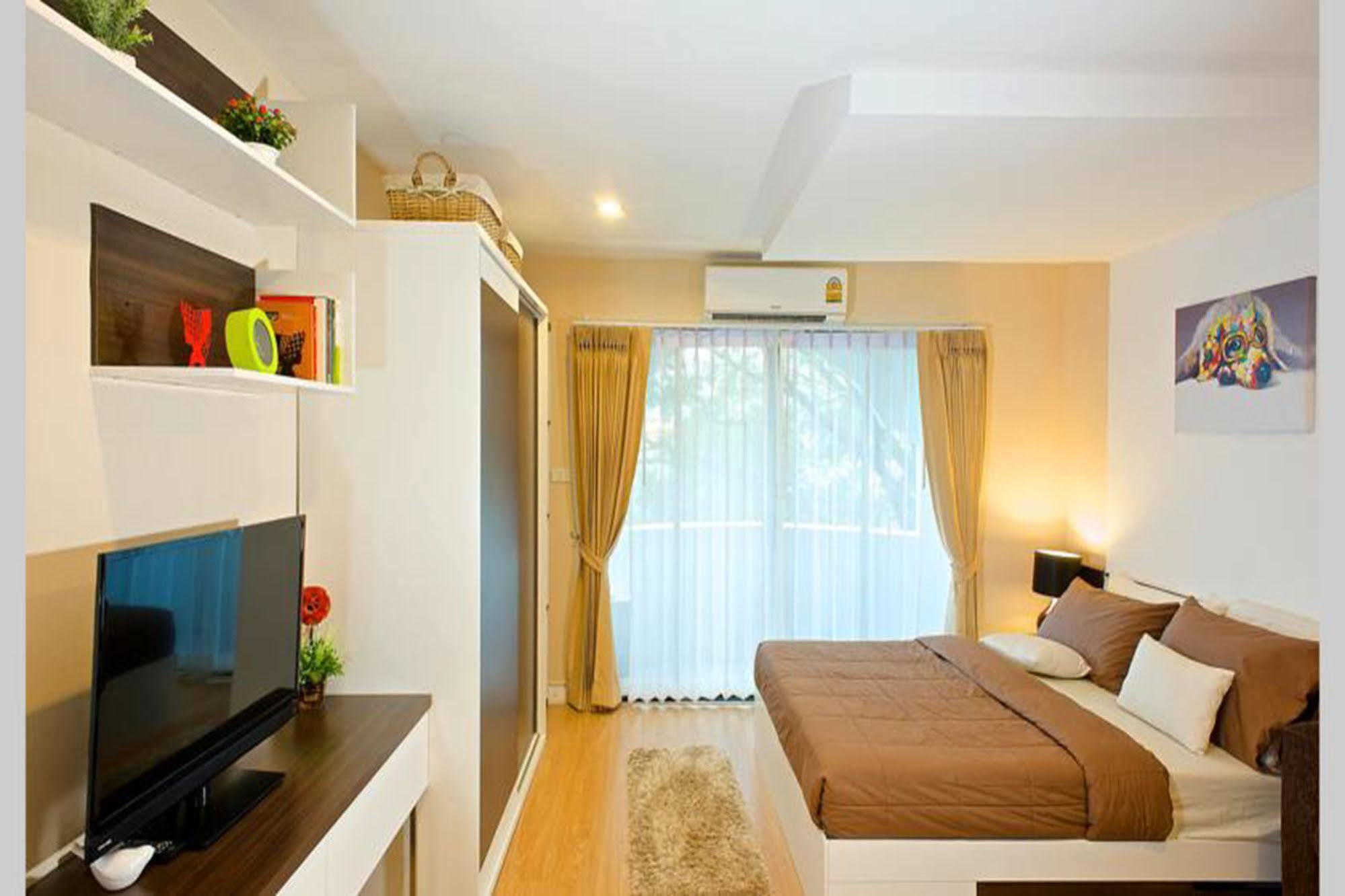 Sereno Airport Hotel Chiang Mai Ngoại thất bức ảnh